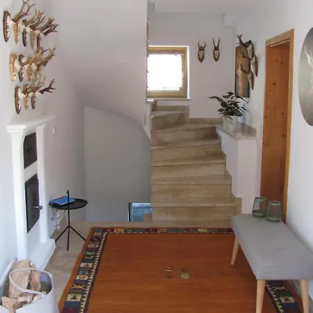 Vakantiehuis #7 Komfortables Gaestehaus Schlossblick ,vollstaendig Ausgestattet, 2 Baeder, 3 Schlafzimmer, Top-ausstattung *