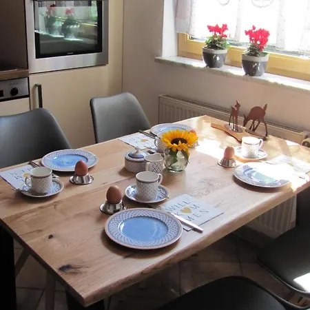 Vakantiehuis #7 Komfortables Gaestehaus Schlossblick ,vollstaendig Ausgestattet, 2 Baeder, 3 Schlafzimmer, Top-ausstattung *
