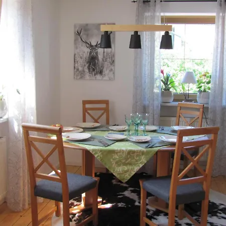 Vakantiehuis #7 Komfortables Gaestehaus Schlossblick ,vollstaendig Ausgestattet, 2 Baeder, 3 Schlafzimmer, Top-ausstattung *